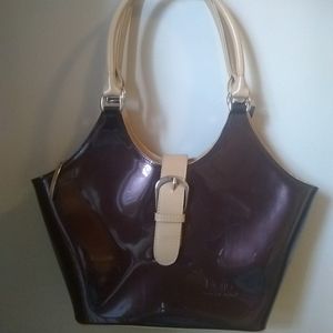 Beijo nwt 2-tone brown patent purse